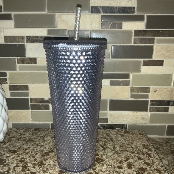 Starbucks Diamond Venti Cold Cup with matching straw - Picture 3 of 6